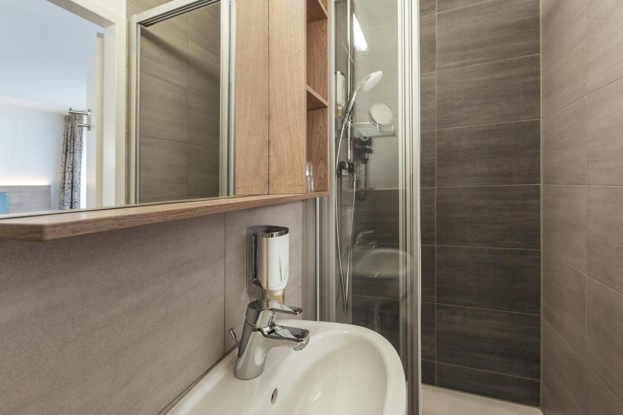 Garner Hotel Hamburg Nord By Ihg Luaran gambar